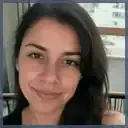 Porträt von Lucy Bennett, Person hinter einer APOB-Bewertung