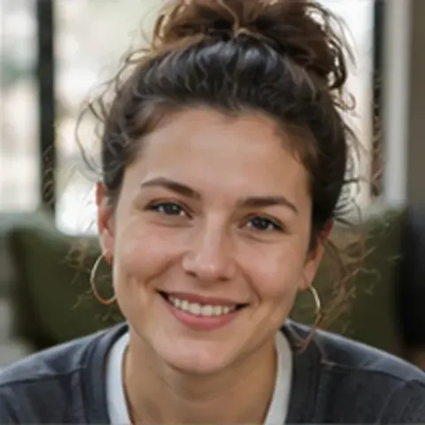 Portrait de Lina Farouk, évaluatrice chez APOB